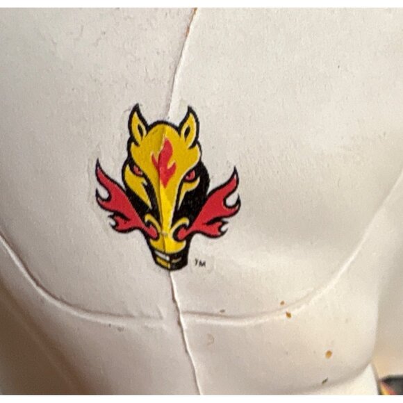 Calgary Flames Hockey Jersey Foam Can Beer Pop Koozi Cooler Mug SportFx Labatts - Picture 8 of 9